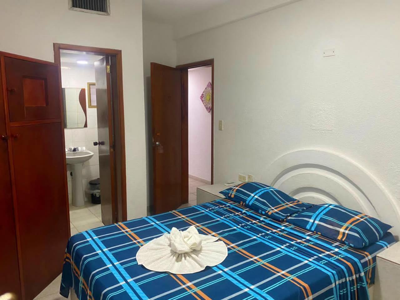 Hotel Brisas Del Mar 2022 Catia La Mar المظهر الخارجي الصورة